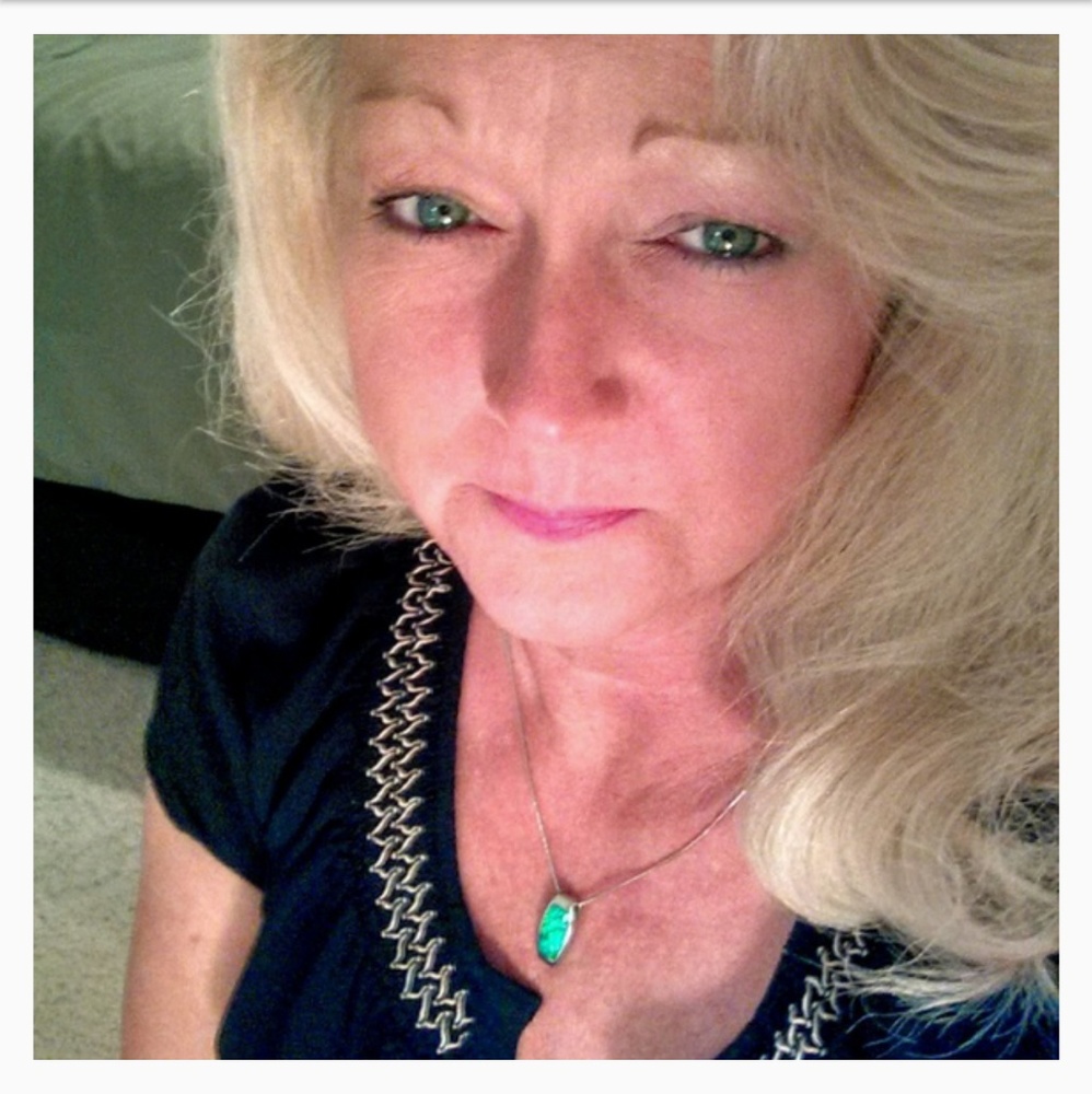 Meet your Posher, Paula